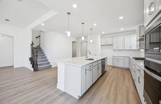 $549,990 | 2922 Cliffside Drive, Celina, TX 75009