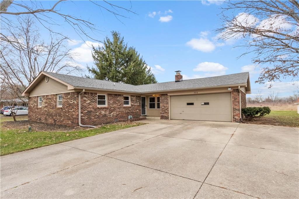 9218 Leroy Road Brownsburg, IN 46112 - Photo 2 of 26