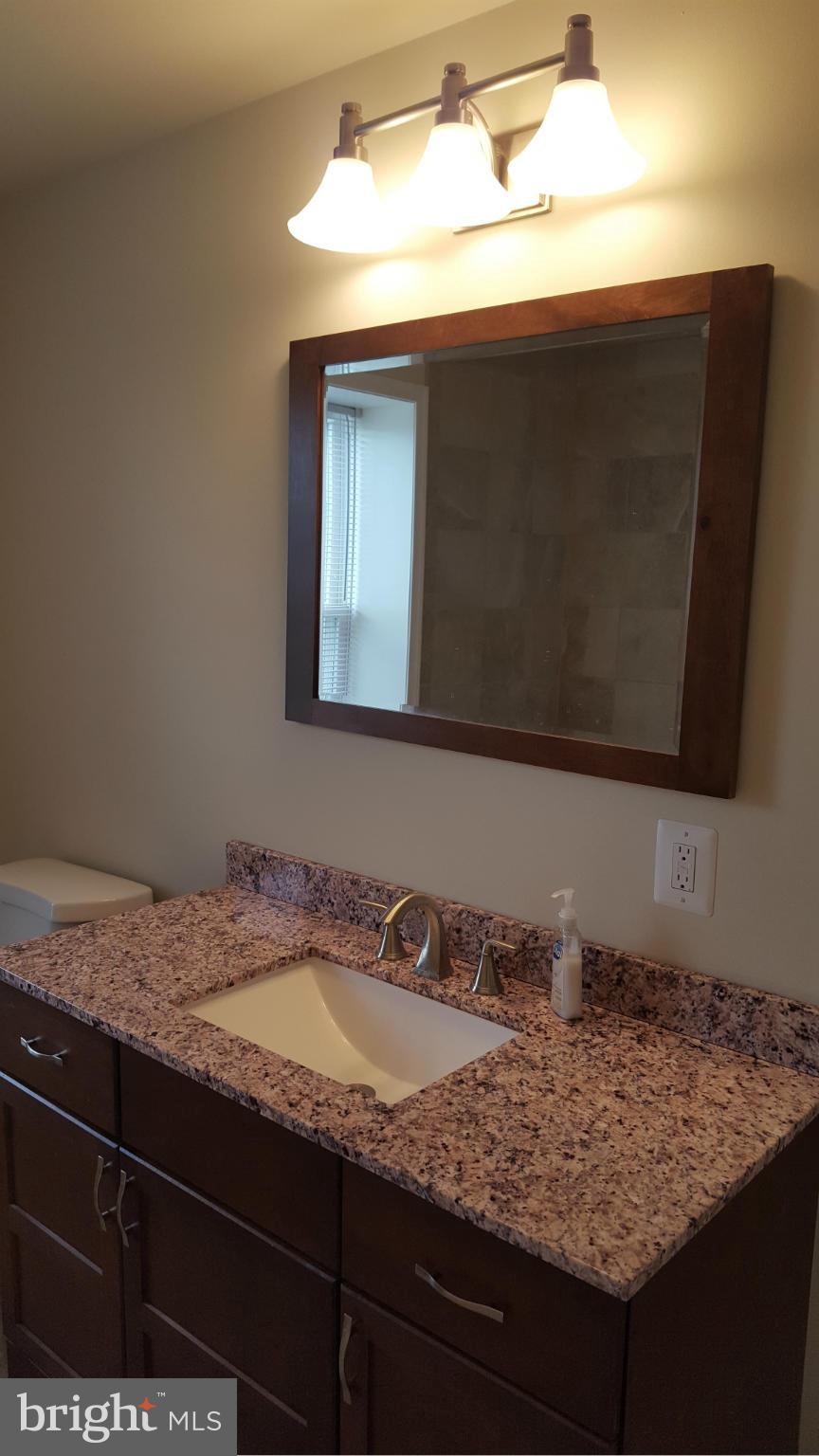 5906 Conover Road Taneytown, MD 21787 - Photo 11 of 25 Bath