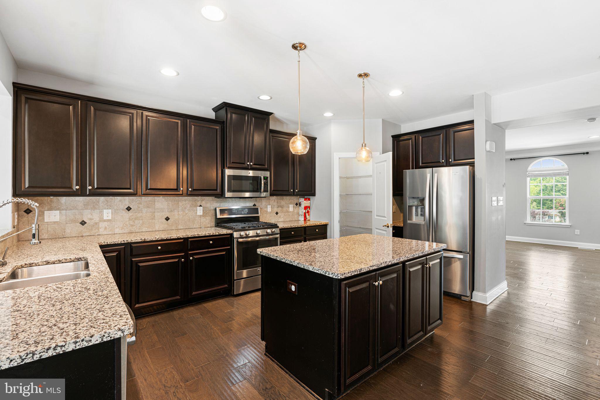 89 Isabelle Court Marlton, NJ 08053 - Photo 11 of 37