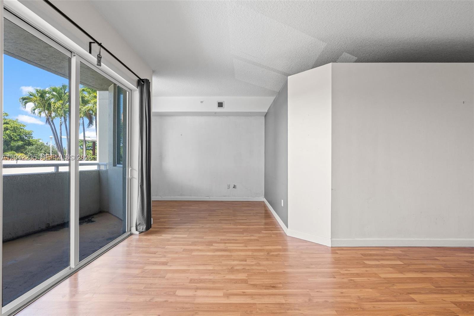 2301 Wilton Drive, Unit R207 Wilton Manors, FL 33305 - Photo 13 of 52