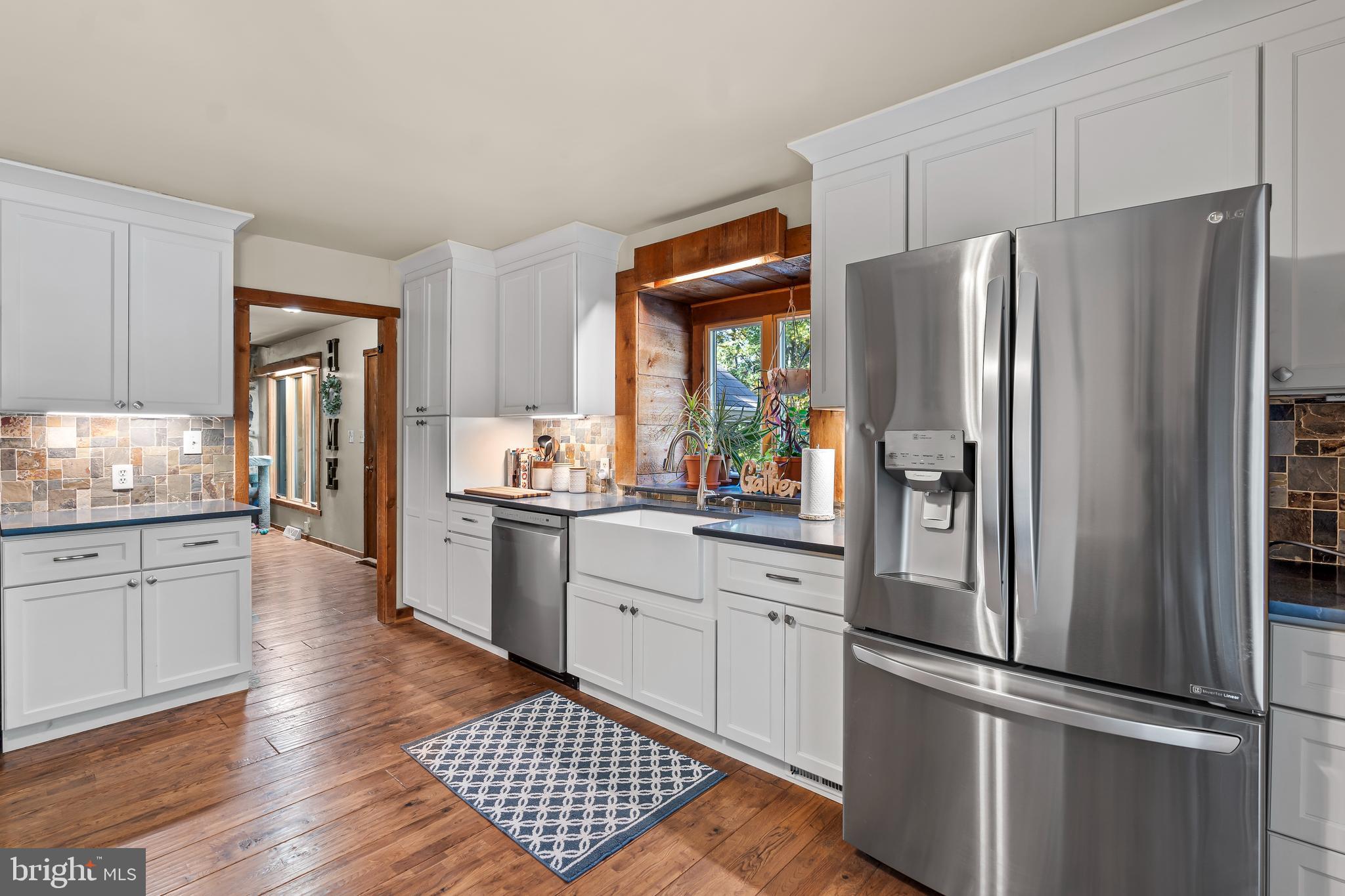 23823 Peaceful Ridge Road Smithsburg, MD 21783 - Photo 14 of 57