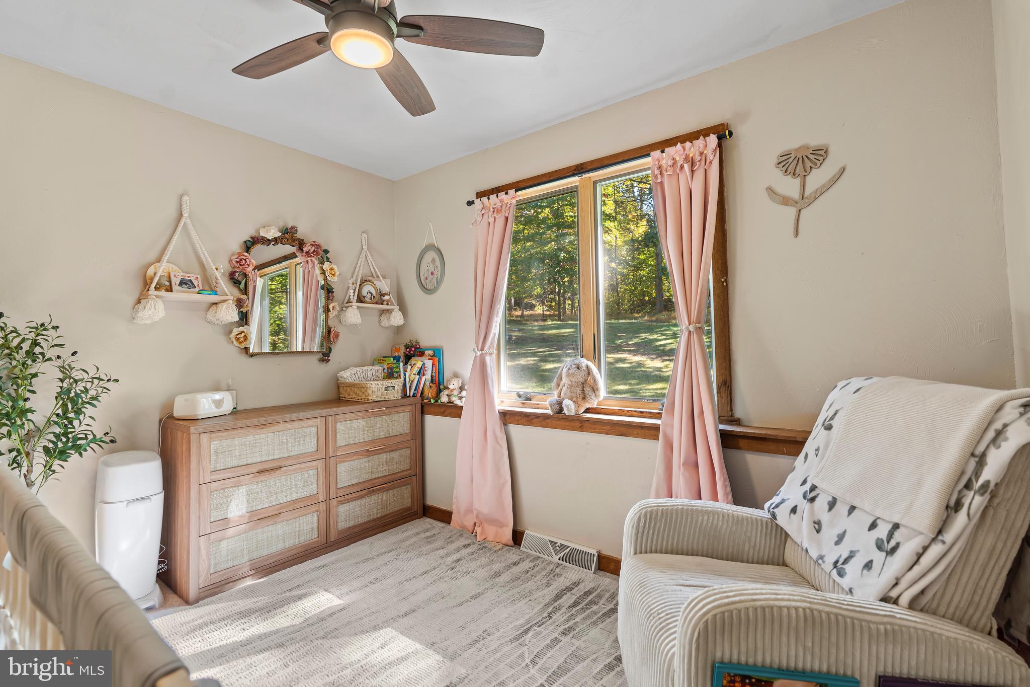 23823 Peaceful Ridge Road Smithsburg, MD 21783 - Photo 22 of 57