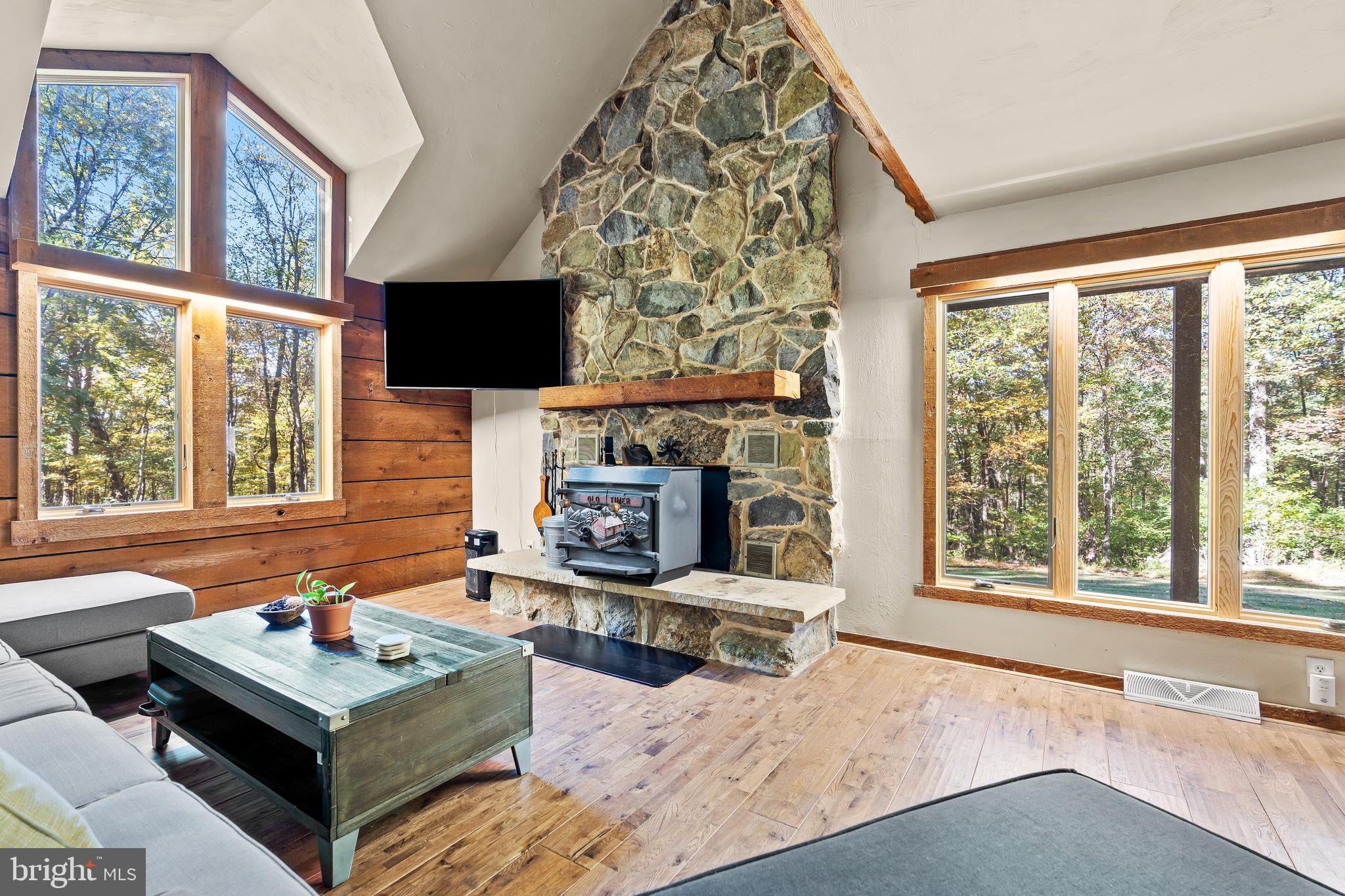 23823 Peaceful Ridge Road Smithsburg, MD 21783 - Photo 6 of 57