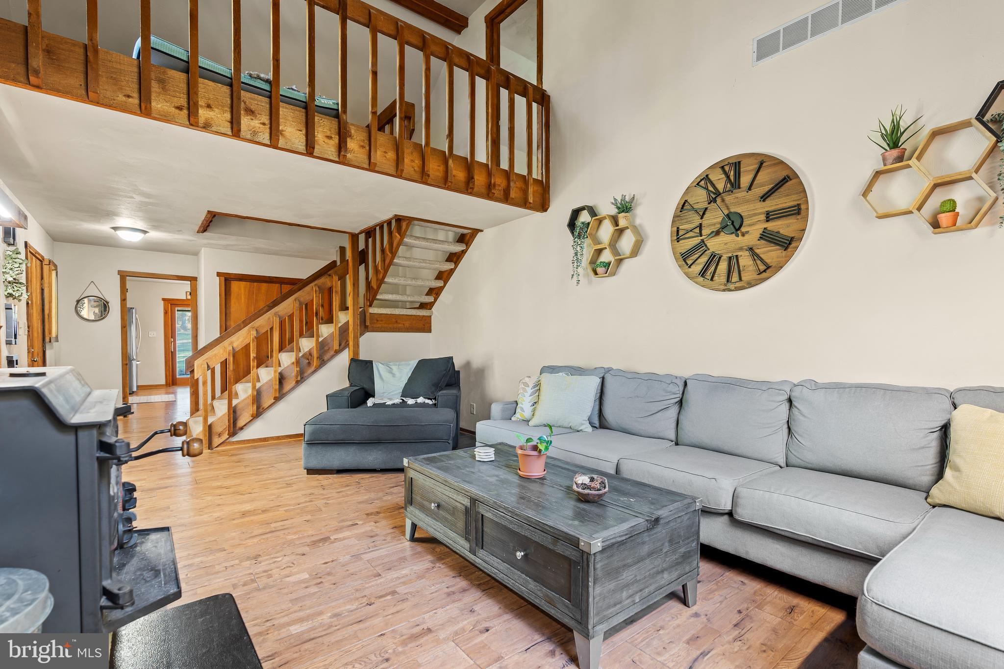 23823 Peaceful Ridge Road Smithsburg, MD 21783 - Photo 7 of 57