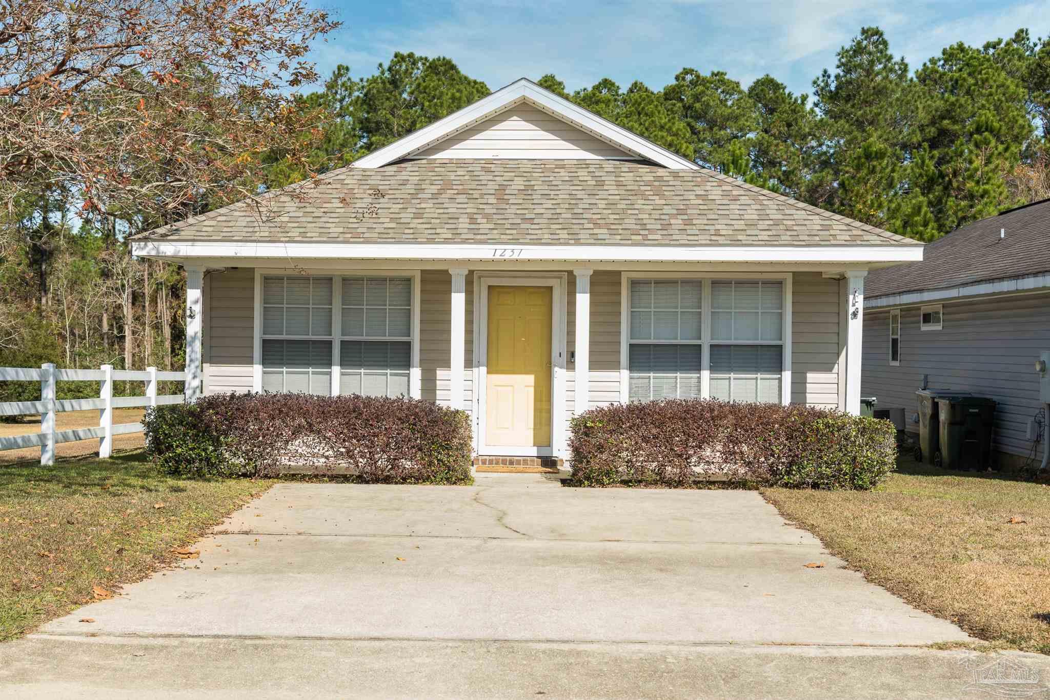 1237 Brownfield Road Pensacola, FL 32526 - Photo 1 of 26