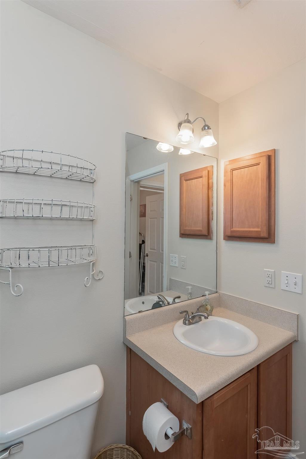 1237 Brownfield Road Pensacola, FL 32526 - Photo 18 of 26