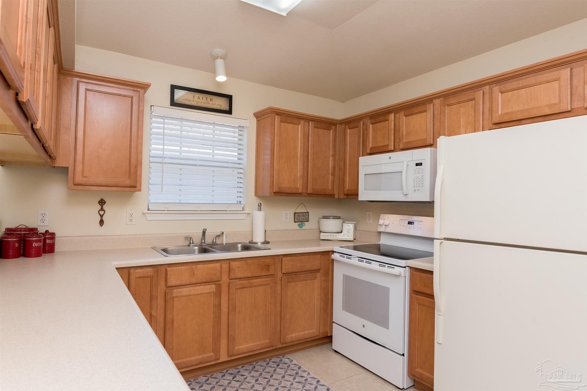1237 Brownfield Road Pensacola, FL 32526 - Photo 5 of 26