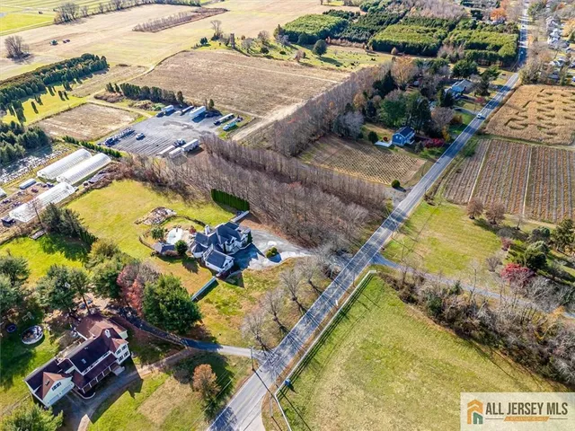 $899,000 | 824 Windsor Perrineville Road, East Windsor, NJ 08520