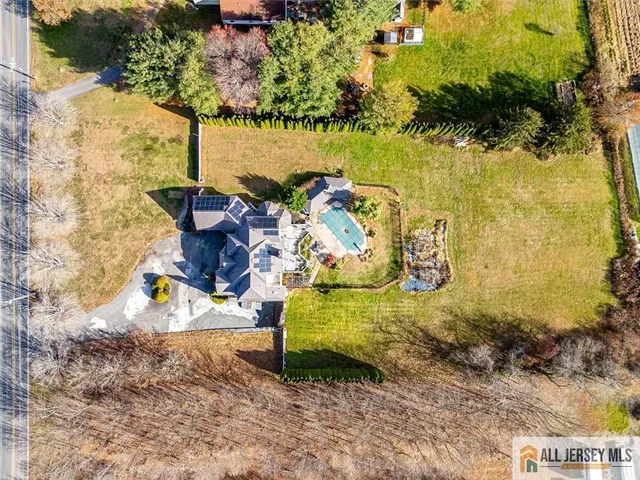 $899,000 | 824 Windsor Perrineville Road, East Windsor, NJ 08520