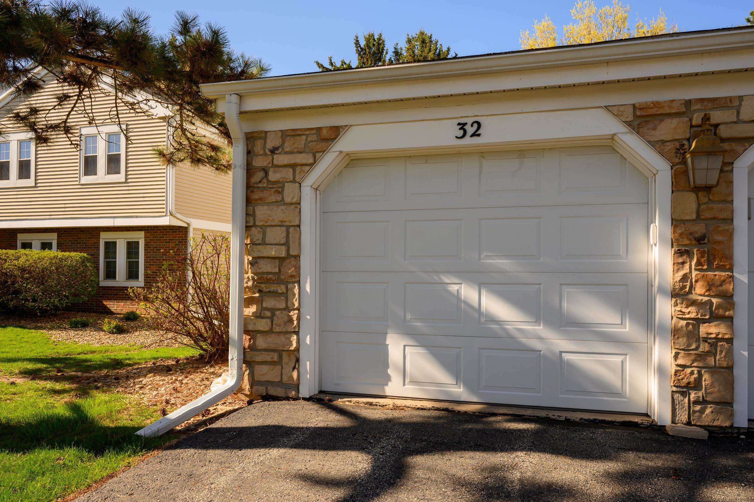7832 East Oakbridge Way Madison, WI 53717 - Photo 30 of 34