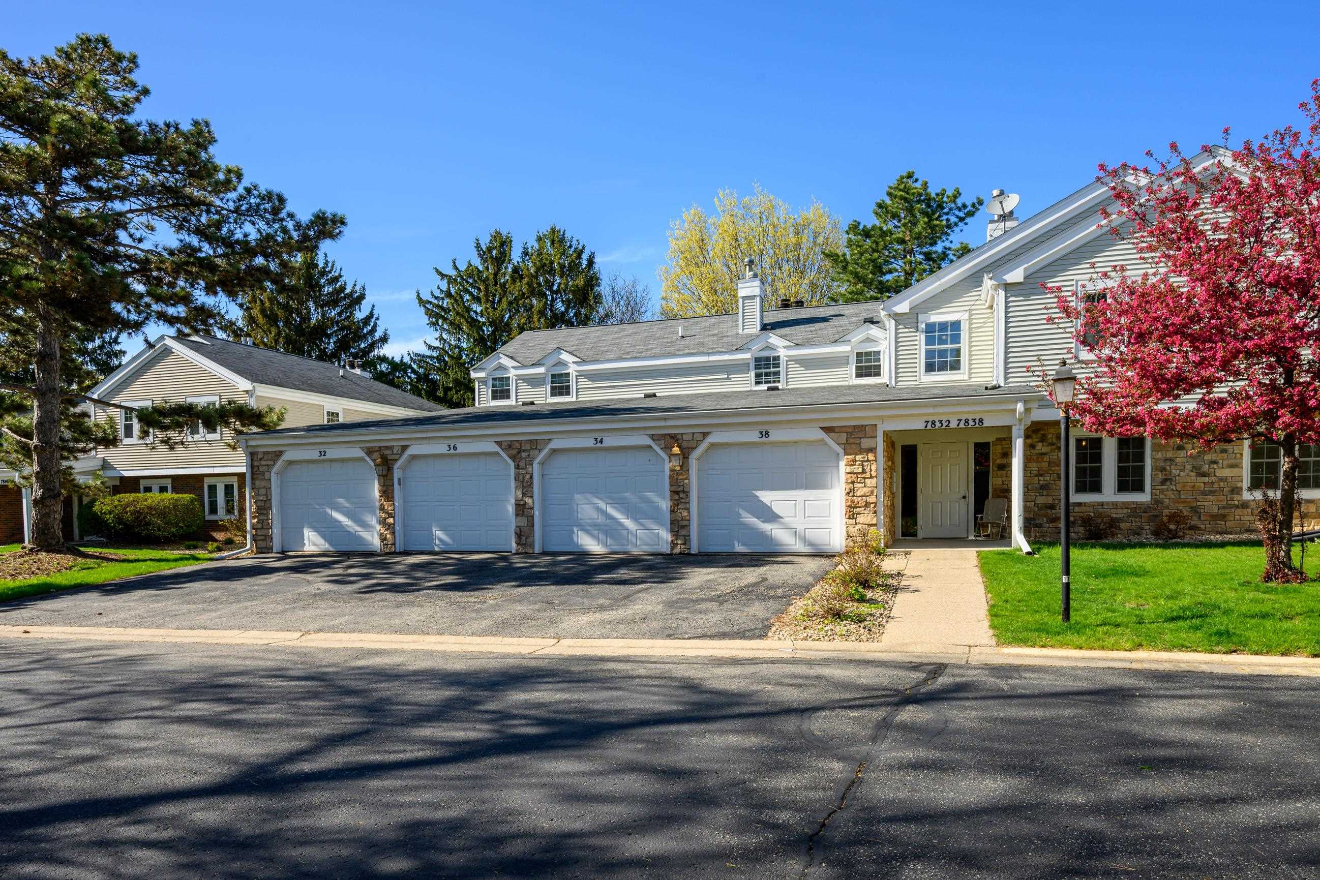 7832 East Oakbridge Way Madison, WI 53717 - Photo 31 of 34