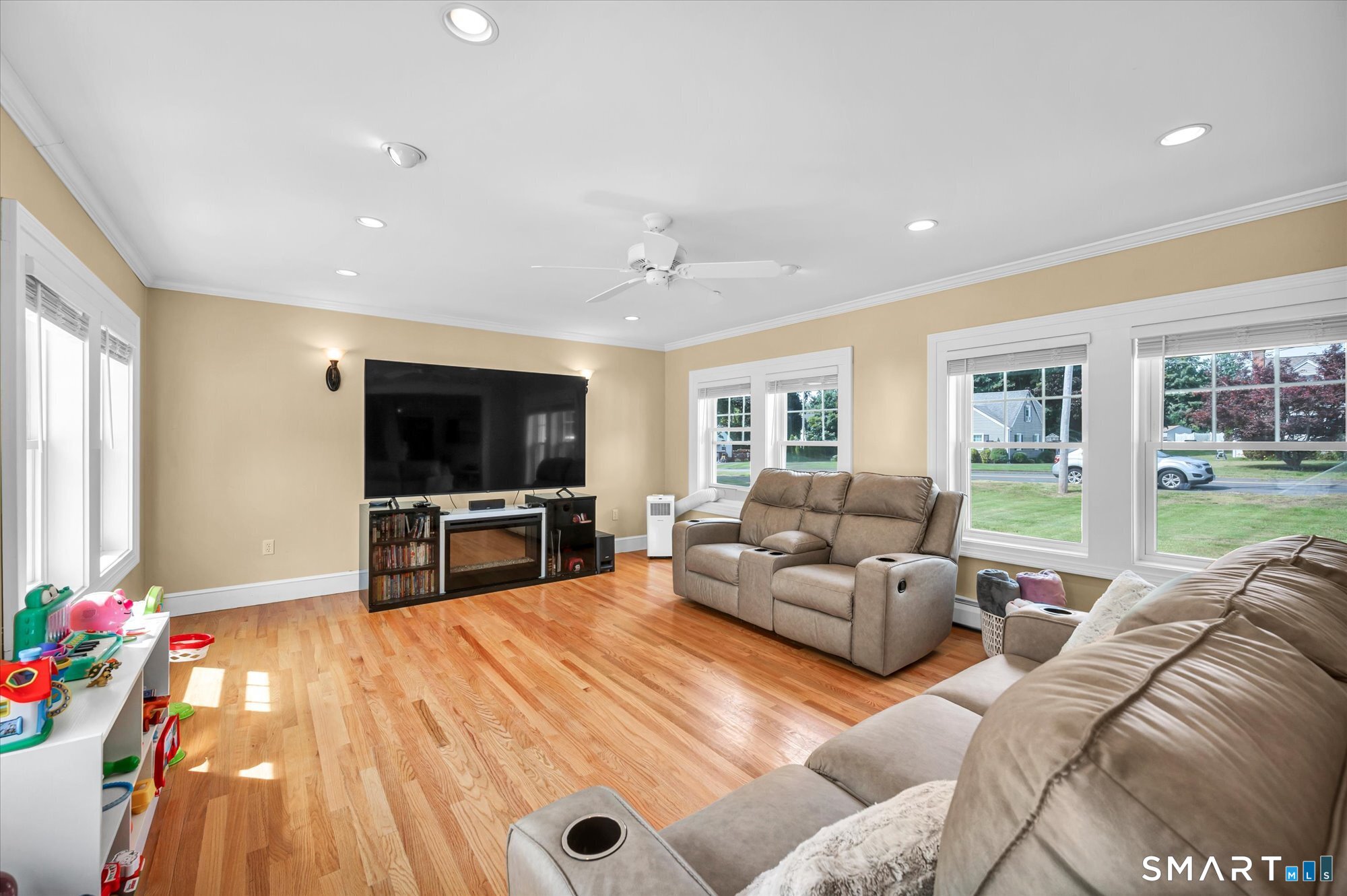 32 Franklin Road Cromwell, CT 06416 - Photo 3 of 40 Great Room