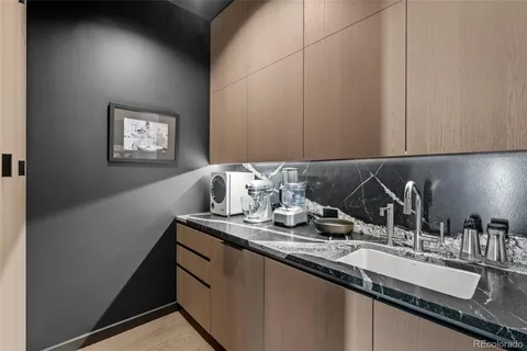 $6,497,000 | 2600 East Cedar Avenue, Denver, CO 80209