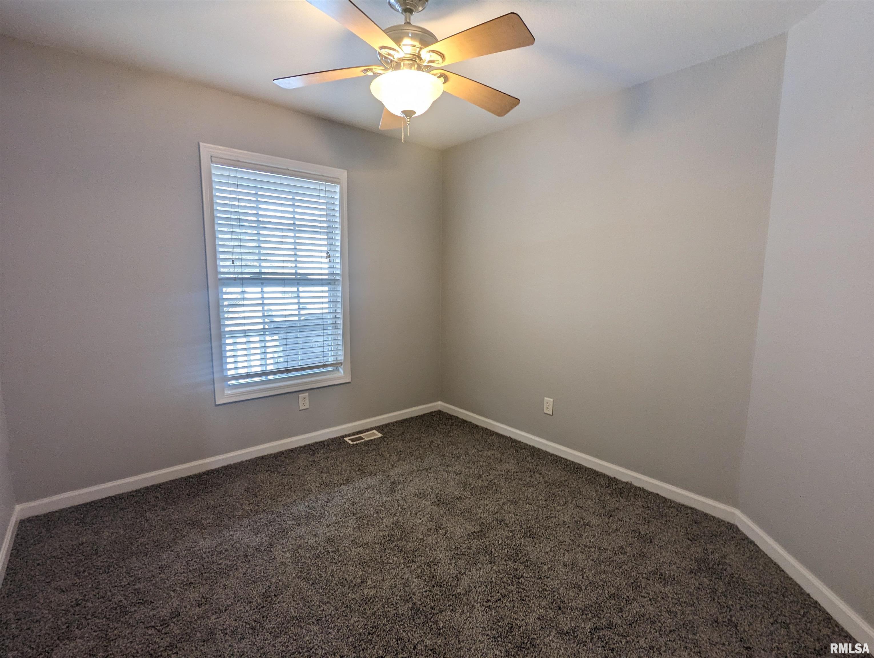 1400 West Cloverdale Road Chillicothe, IL 61523 - Photo 35 of 68 Gallery Image 35