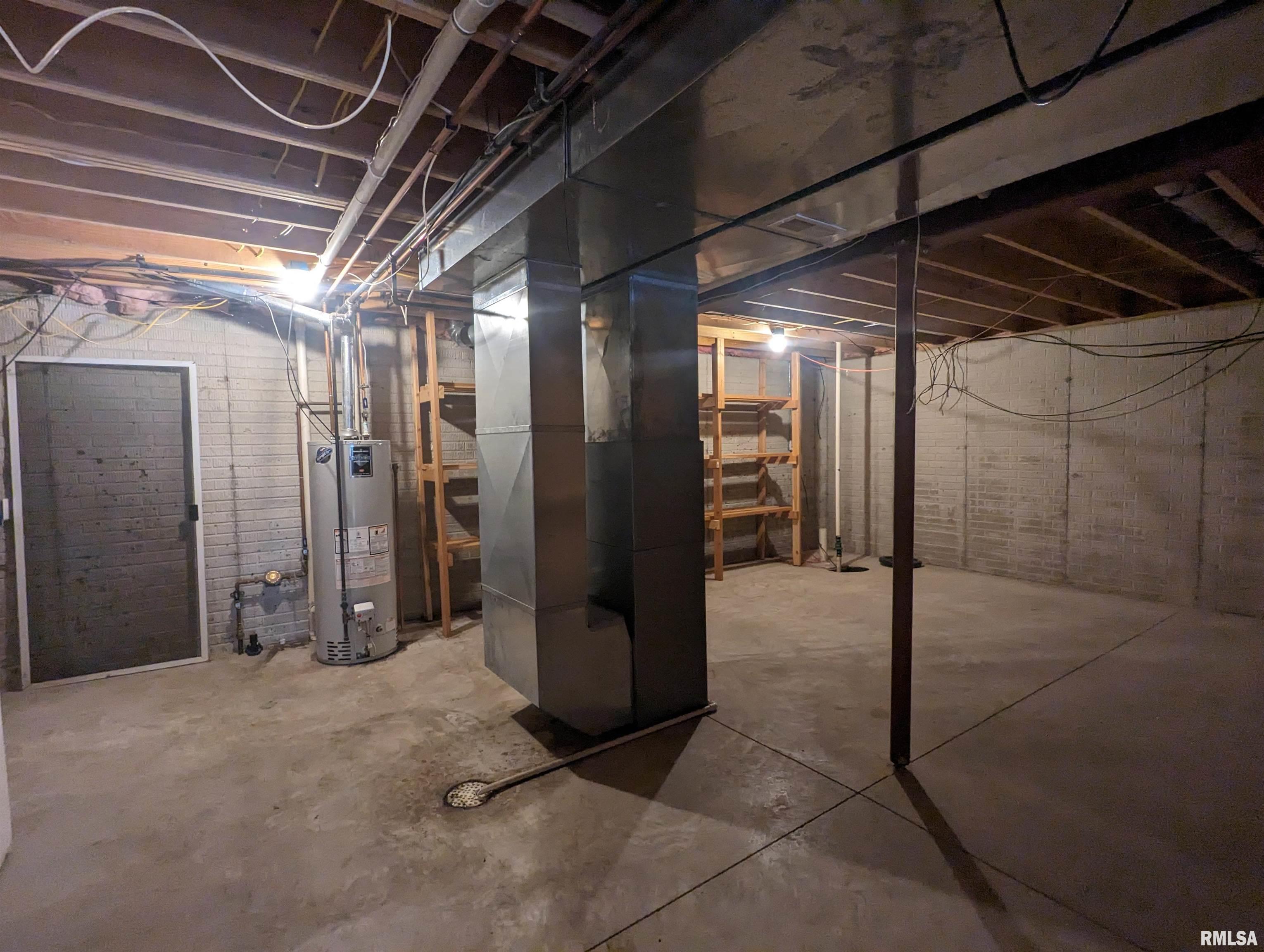 1400 West Cloverdale Road Chillicothe, IL 61523 - Photo 54 of 68 Gallery Image 54