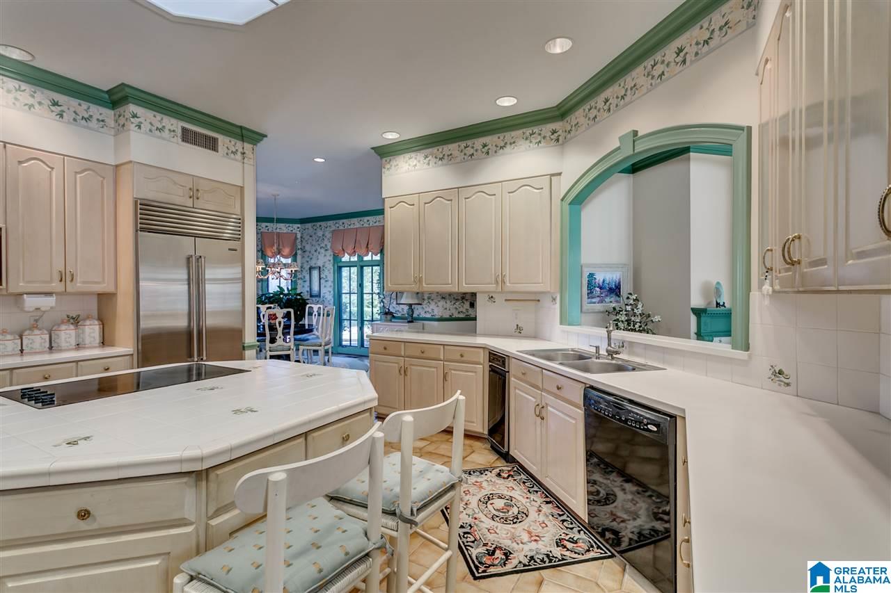 4440 Caldwell Mill Road Birmingham, AL 35243 - Photo 24 of 50