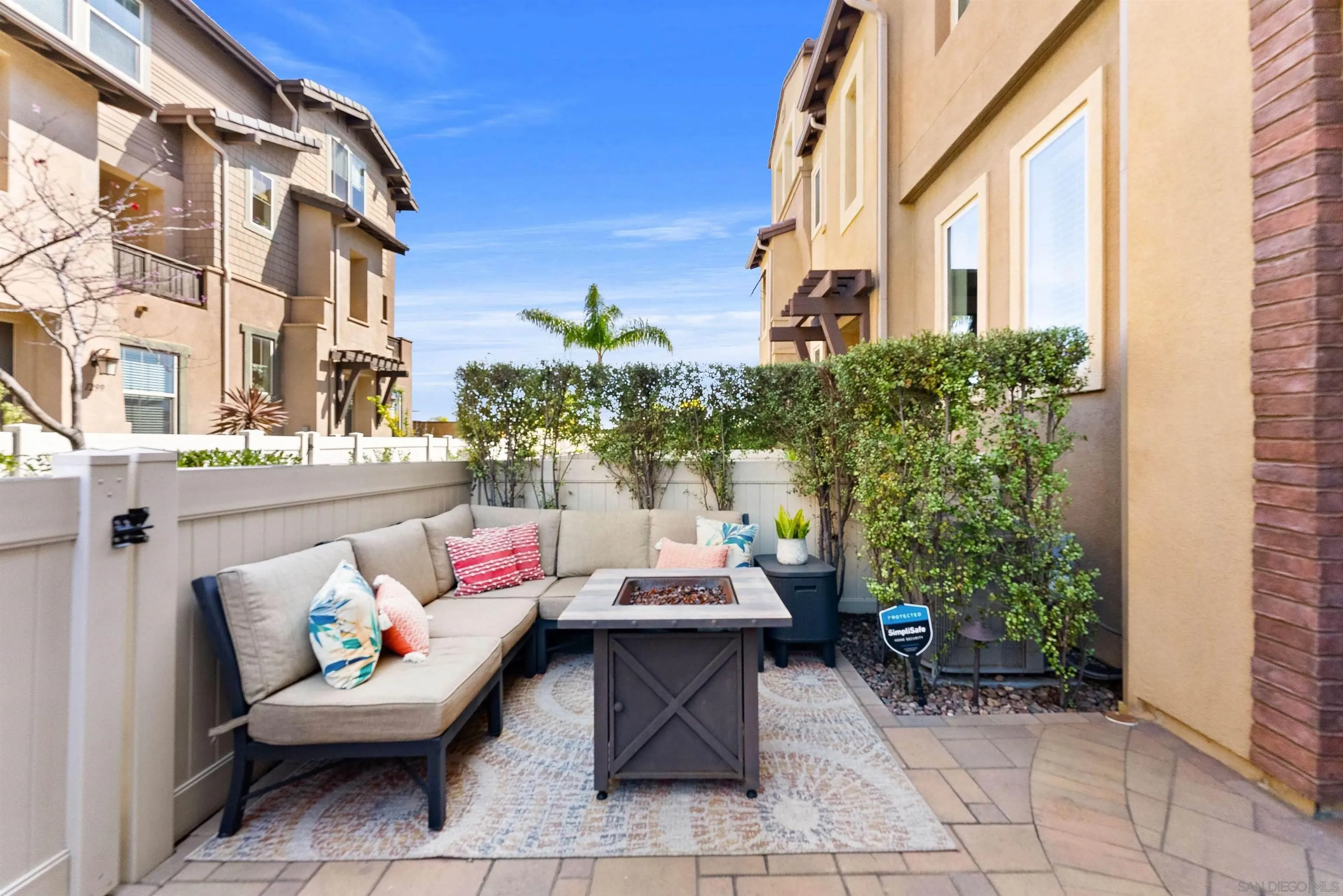 1291 Via Lucero Oceanside, CA 92056 - Photo 5 of 47