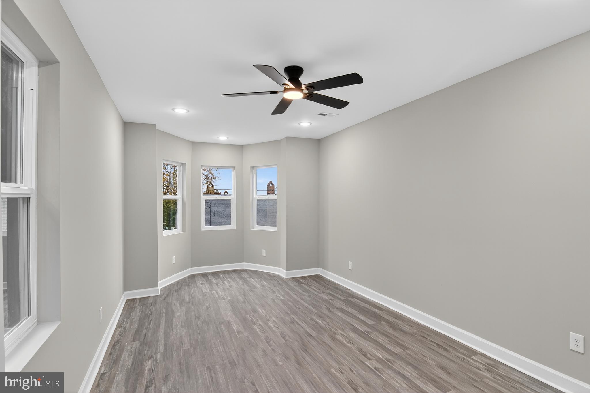 1707 North Broadway Baltimore, MD 21213 - Photo 16 of 31