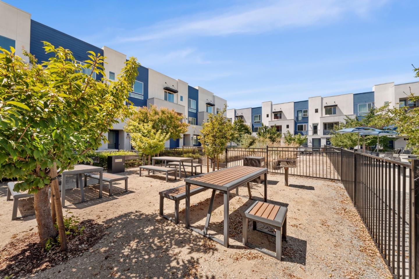 709 Fruit Ranch Loop San Jose, CA 95133 - Photo 35 of 37