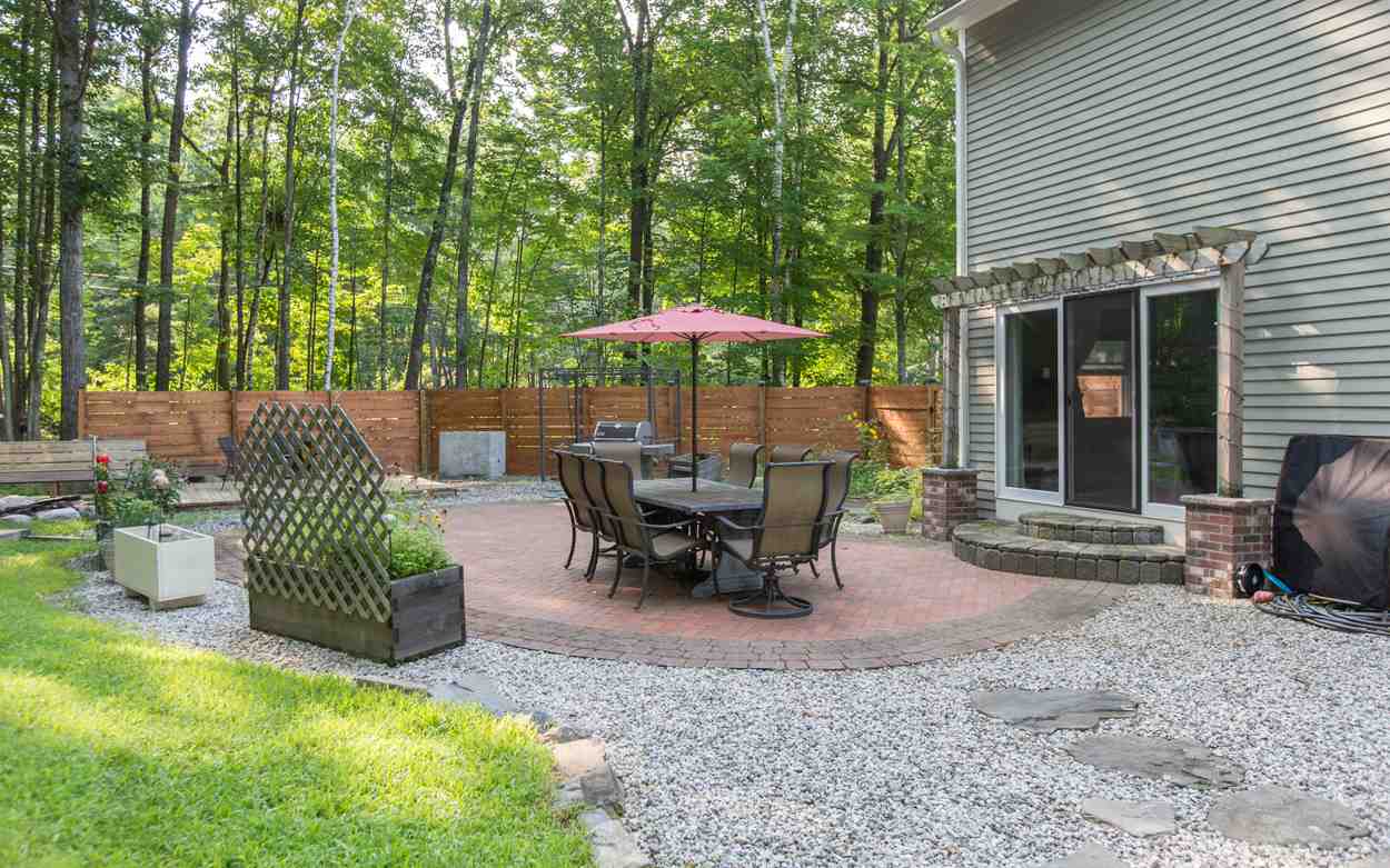 1 Hunters Lane Merrimack, NH 03054 - Photo 11 of 40 Gallery Image 11