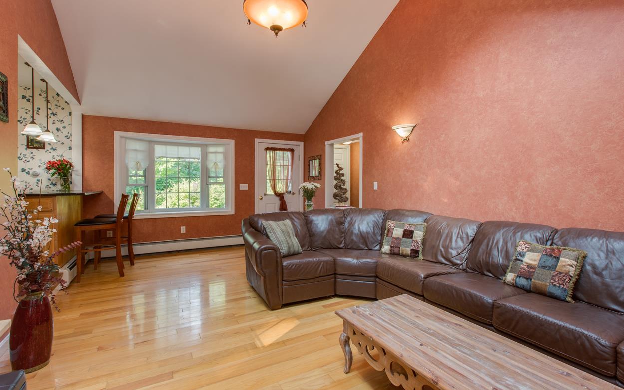 1 Hunters Lane Merrimack, NH 03054 - Photo 15 of 40 Gallery Image 15