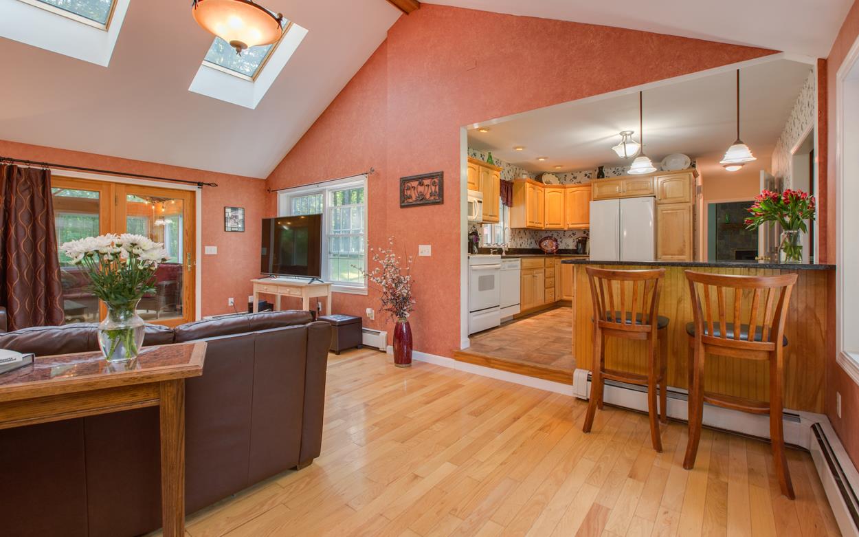 1 Hunters Lane Merrimack, NH 03054 - Photo 17 of 40 Gallery Image 17