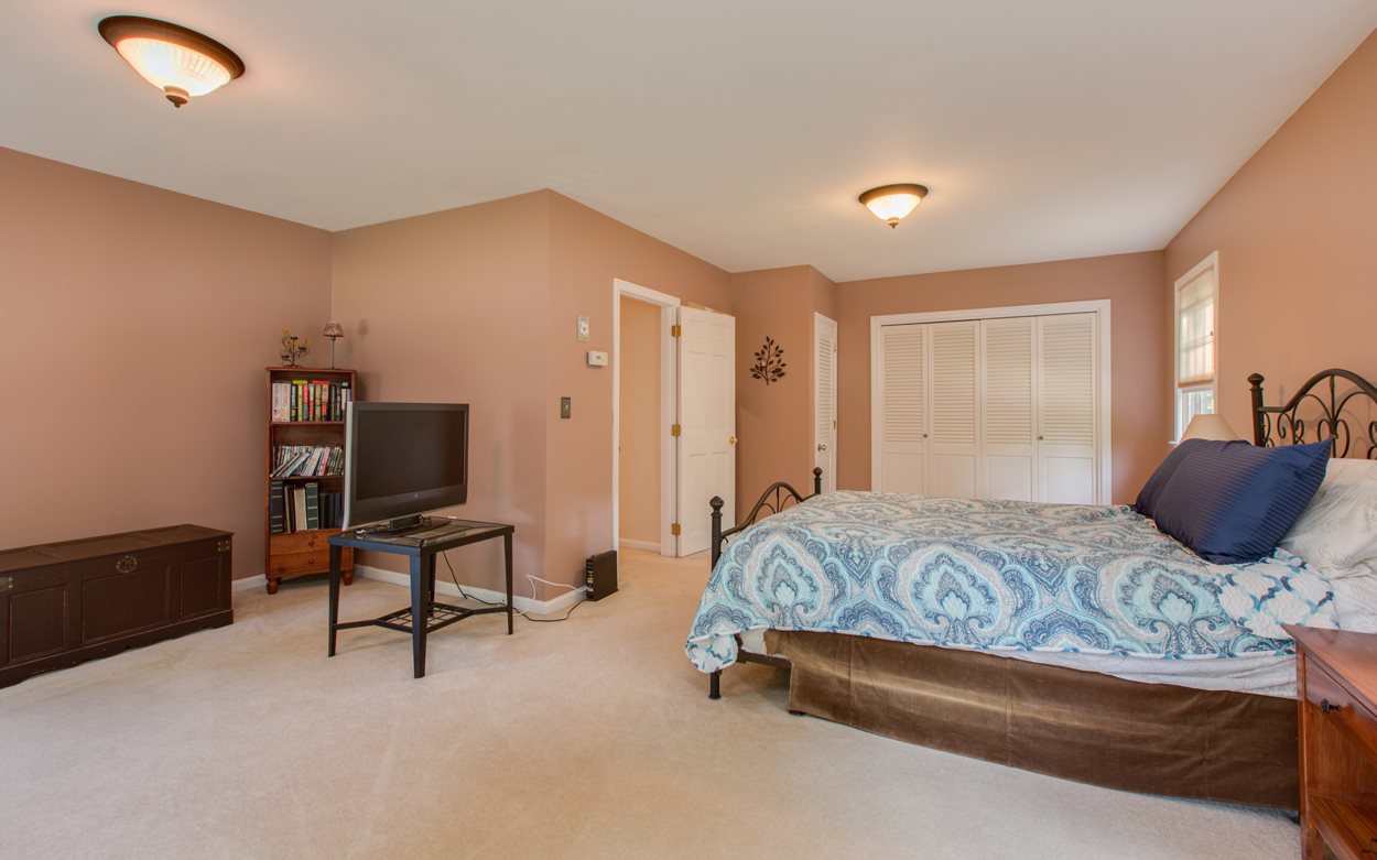 1 Hunters Lane Merrimack, NH 03054 - Photo 31 of 40 Gallery Image 31