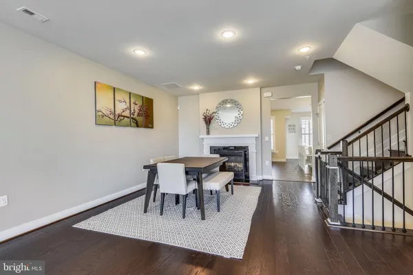 $4,950 | 1222 Main Line Boulevard, Unit 102, Alexandria, VA 22301