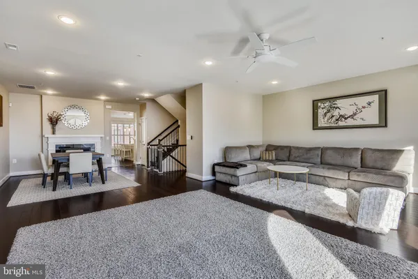 $4,950 | 1222 Main Line Boulevard, Unit 102, Alexandria, VA 22301