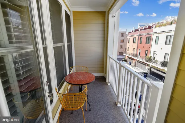 $4,950 | 1222 Main Line Boulevard, Unit 102, Alexandria, VA 22301