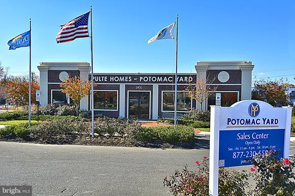 $4,950 | 1222 Main Line Boulevard, Unit 102, Alexandria, VA 22301