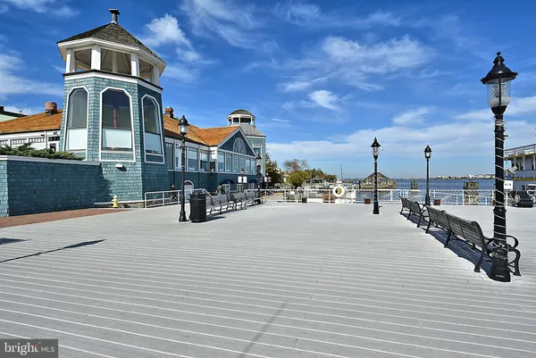 $4,950 | 1222 Main Line Boulevard, Unit 102, Alexandria, VA 22301