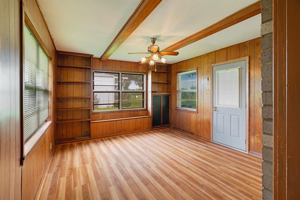 900 County Road Paris, TX 75462 - Photo 3 of 29