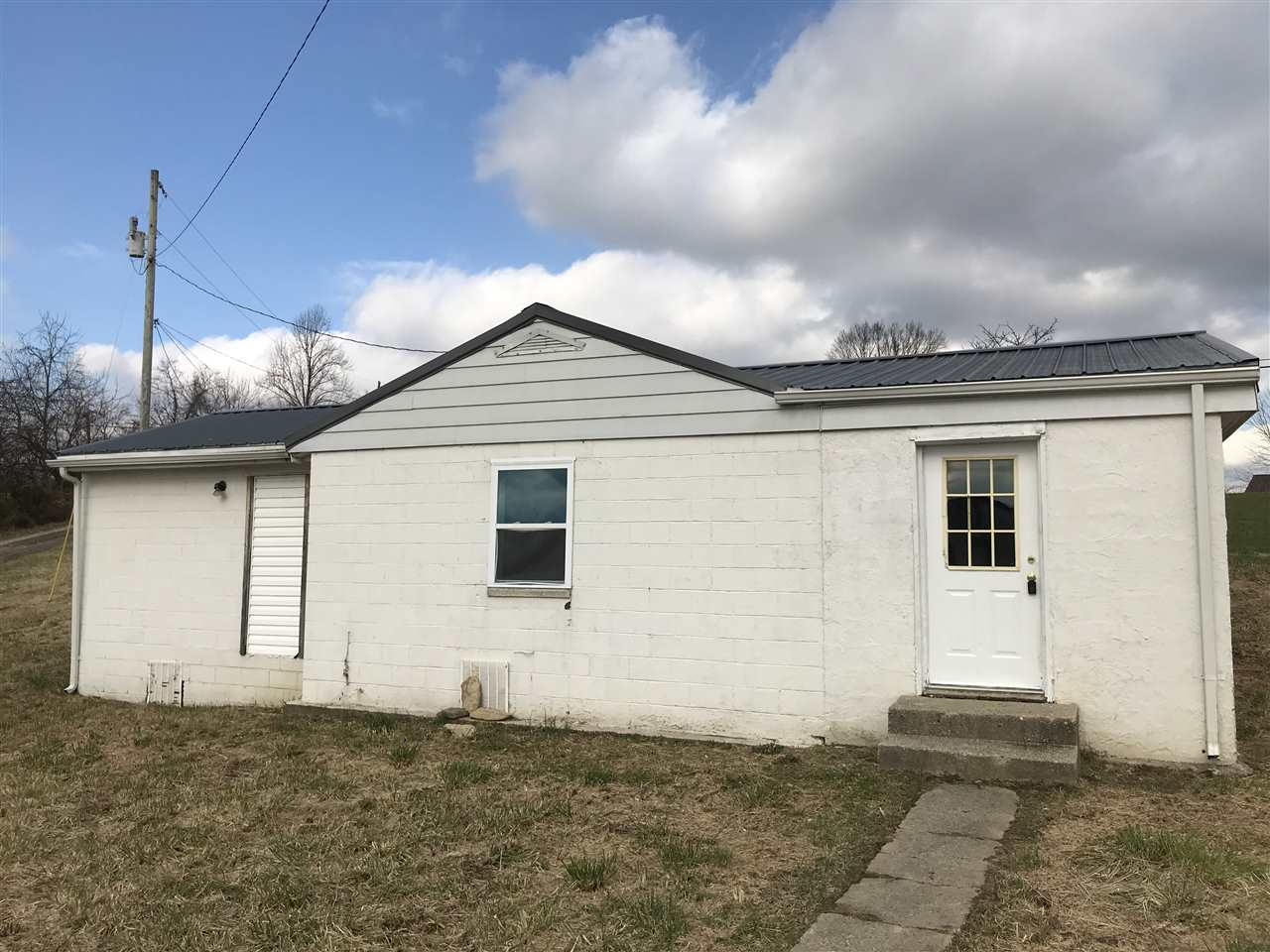 3179 Carthage Road California, KY 41007 - Photo 1 of 18