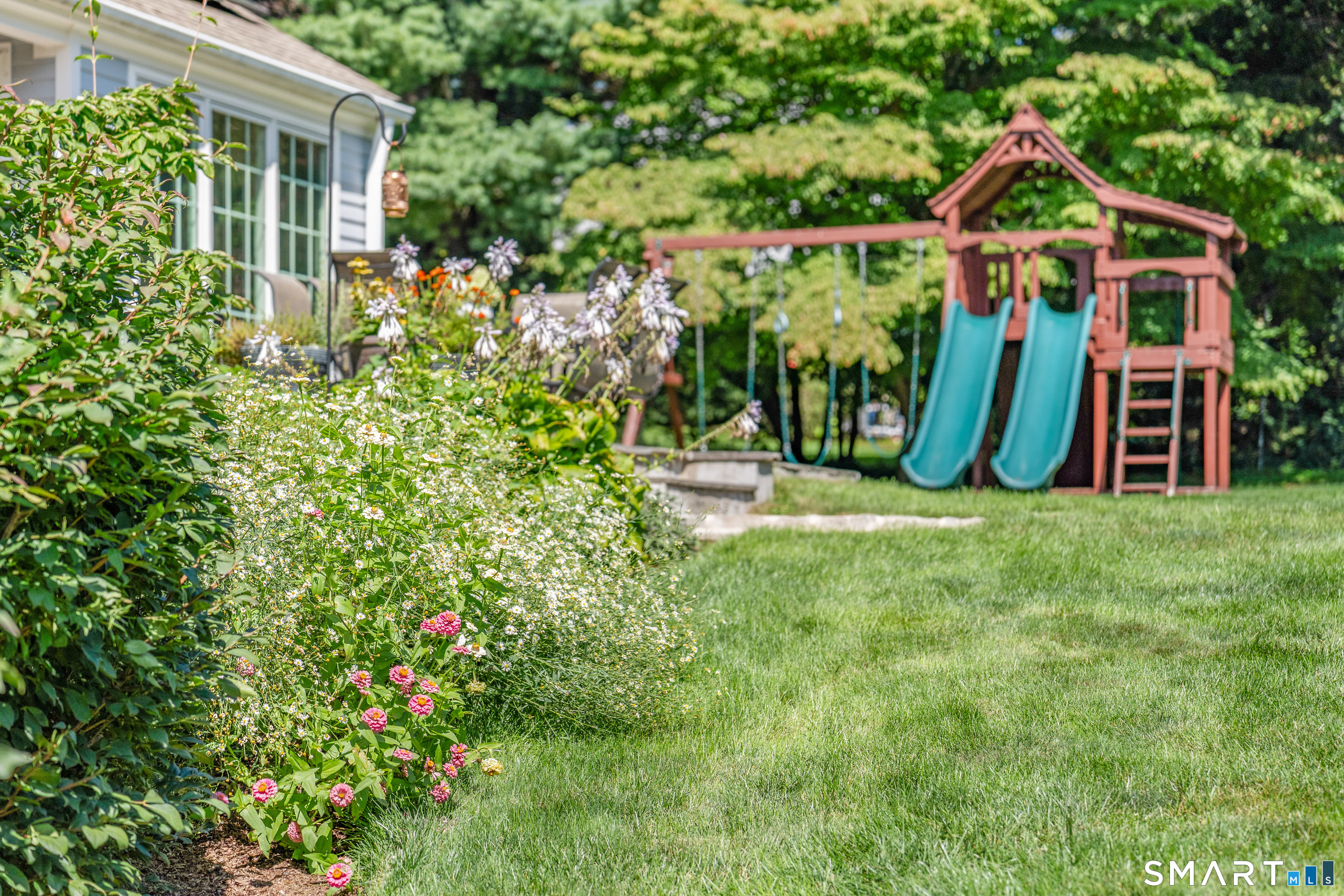 23 Jonathan Road New Canaan, CT 06840 - Photo 18 of 20 Gallery Image 18