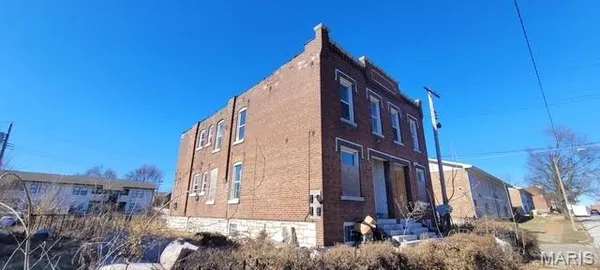 $85,000 | 4037 Pleasant Street, St. Louis, MO 63107