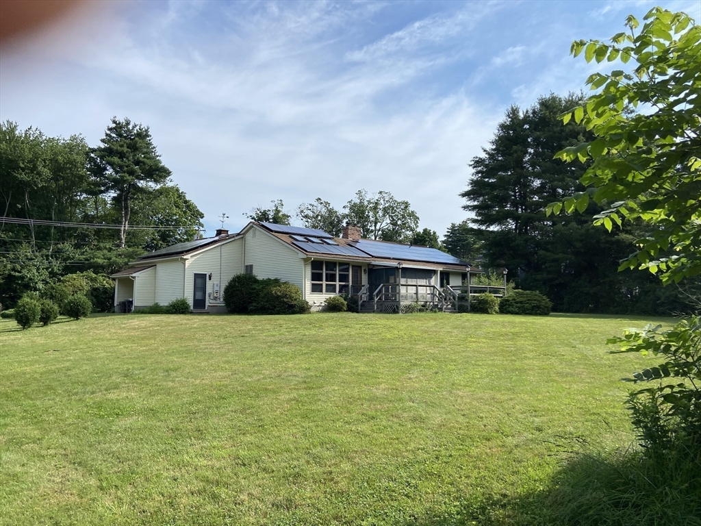 53 Hampden Road East Longmeadow, MA 01028 - Photo 4 of 41