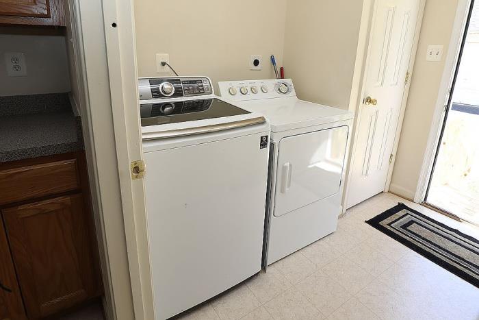 221 Seamaster Road Essex, MD 21221 - Photo 25 of 65