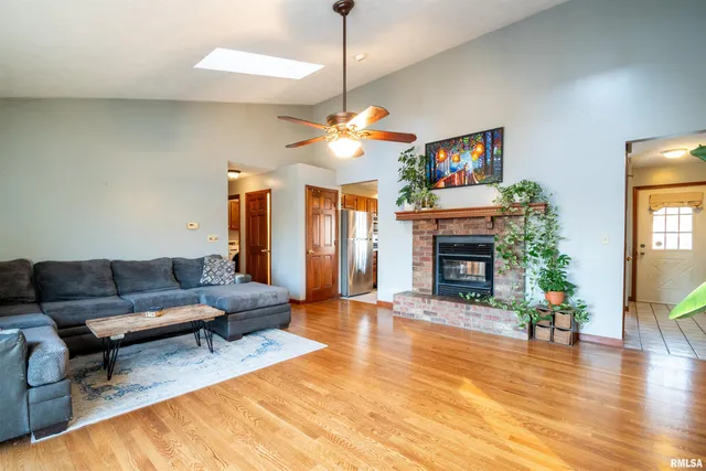 $242,900 | 1736 West Marlene Avenue, Peoria, IL 61614