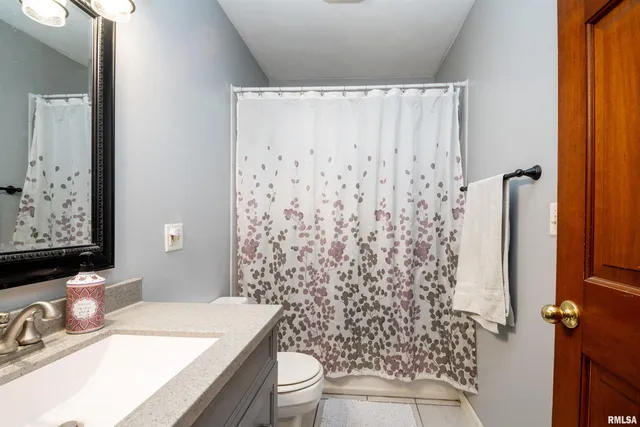 $242,900 | 1736 West Marlene Avenue, Peoria, IL 61614