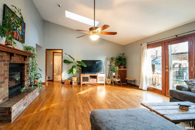 $242,900 | 1736 West Marlene Avenue, Peoria, IL 61614