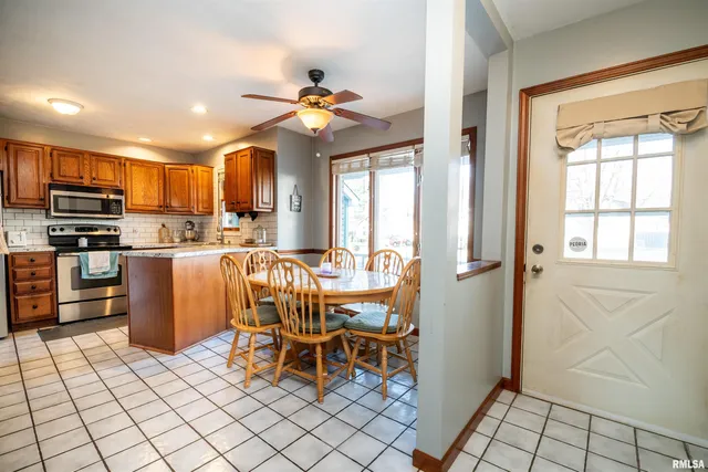 $242,900 | 1736 West Marlene Avenue, Peoria, IL 61614