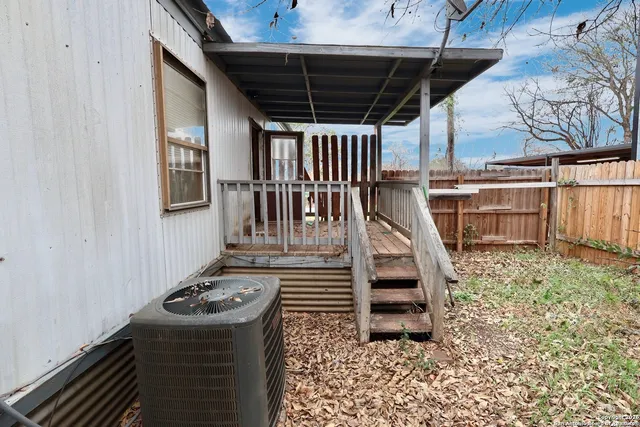 $150,000 | 131 Global Drive, New Braunfels, TX 78130