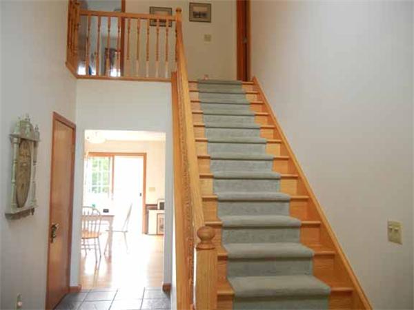 245 Straits Road Hatfield, MA 01066 - Photo 4 of 24