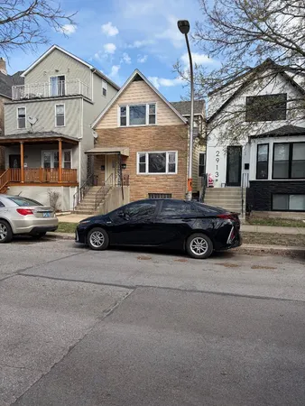 $520,000 | 2915 North Spaulding Avenue, Chicago, IL 60618