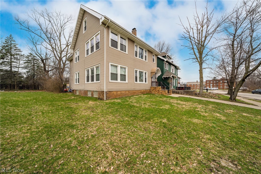 1630 Coventry Road Cleveland Heights, OH 44118 - Photo 3 of 37