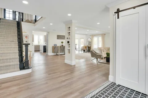 $1,799,000 | 25 Quintree Lane, Melville, NY 11747