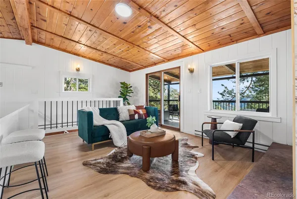$900,000 | 7105 Flagstaff Road, Boulder, CO 80302