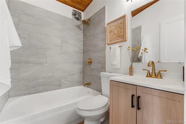 $900,000 | 7105 Flagstaff Road, Boulder, CO 80302